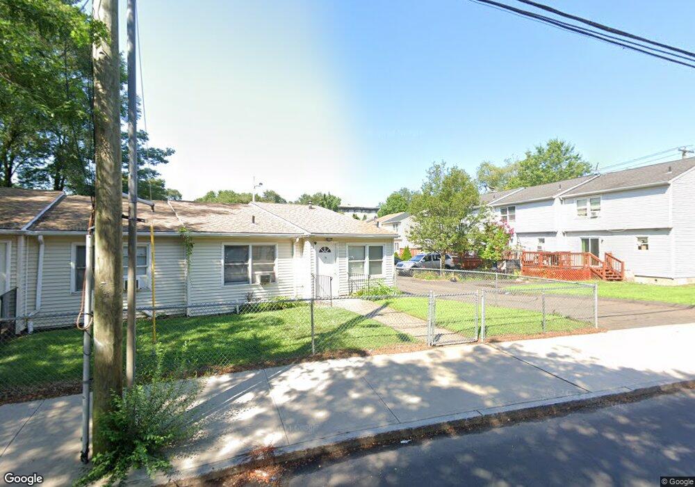 76 White St unit 76, New Haven, CT 06519 - photo 1