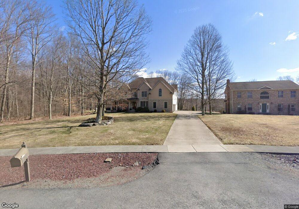 111 Elmwood Dr, Moscow, PA 18444 - photo 1