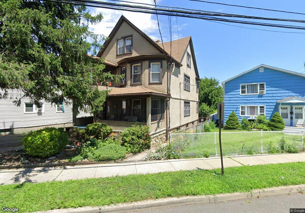 1702 Madison Ave unit 1704, Bridgeport, CT 06606 - photo 1