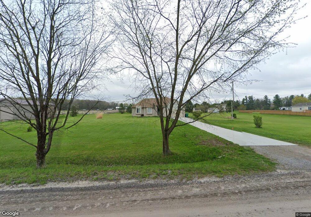 9499 van Vleet Rd, Gaines, MI 48436 - photo 1