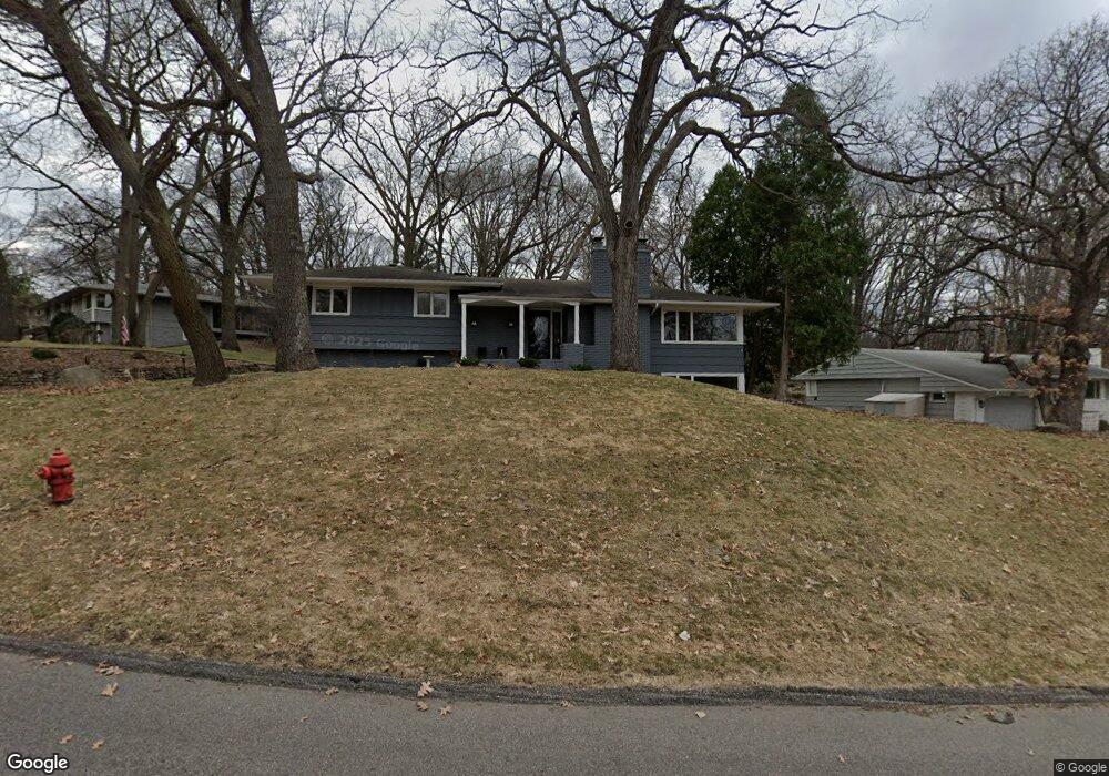 4432 Ellerdale Rd, Minnetonka, MN 55345 - photo 1