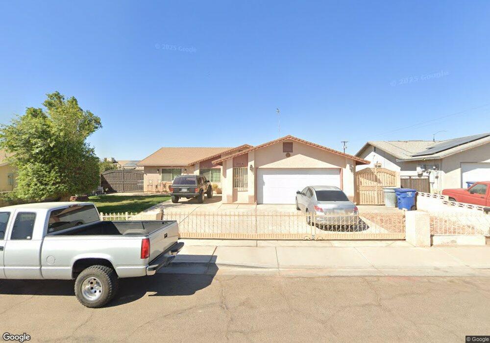 2014 S 46th Way, Yuma, AZ 85364 - photo 1