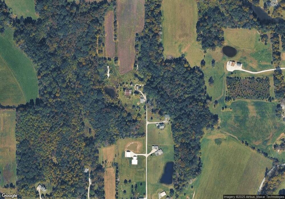 5400 Fertig Creek Rd, Floyds Knobs, IN 47119 - photo 1