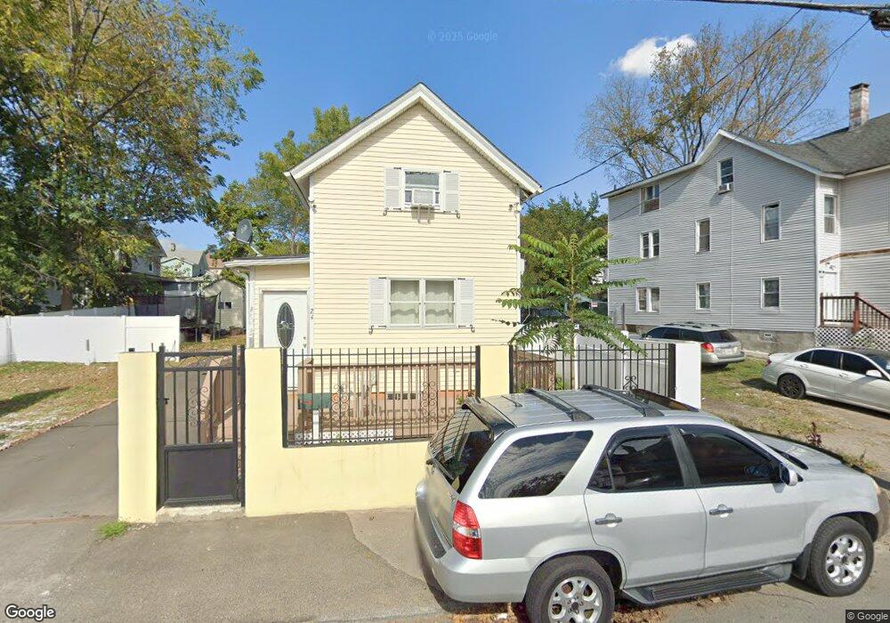 24 Bronson St, Waterbury, CT 06704 - photo 1