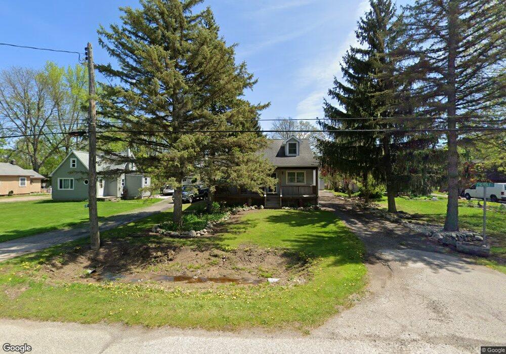 2193 Noble Ave, Flint, MI 48532 - photo 1