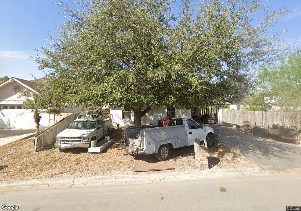 305 E Del Norte Cir, Pharr, TX 78577 - photo 1