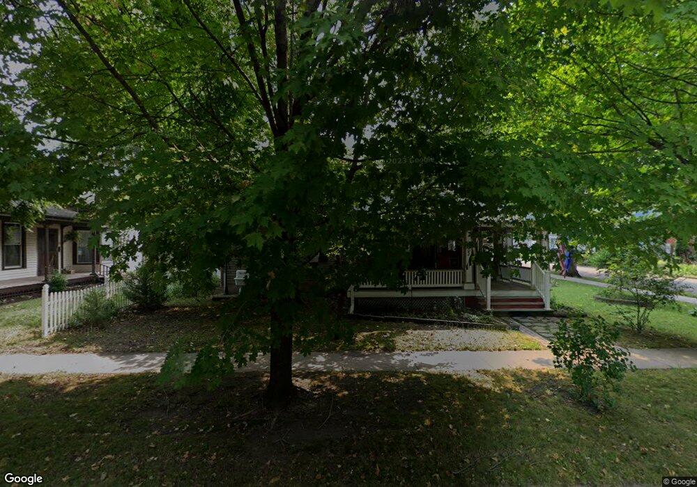 602 4th St, Covington, IN 47932 - photo 1