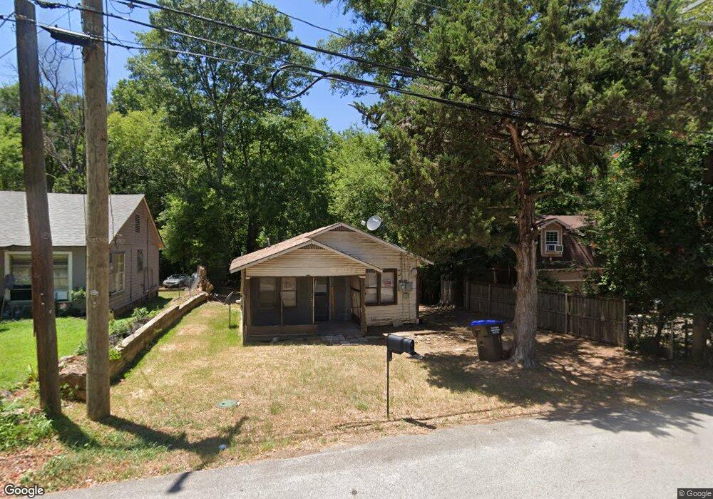 833 N 3rd St, Longview, TX 75601 - photo 1