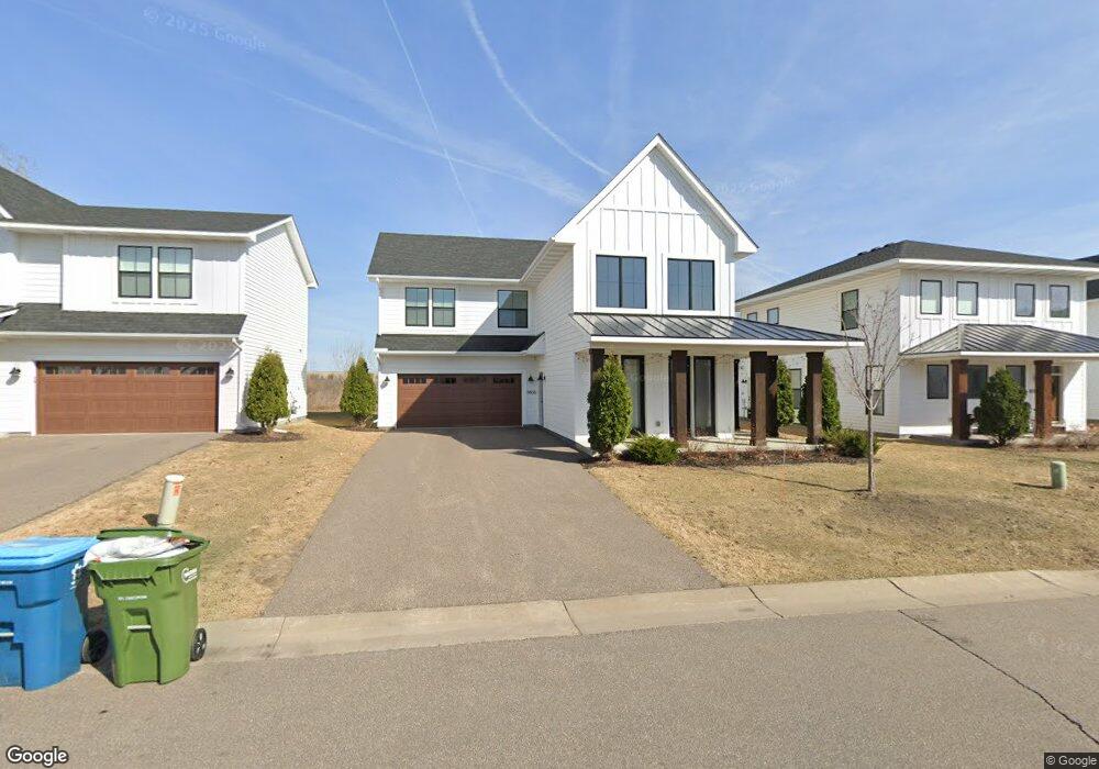 8606 Deerwood Ln N, Maple Grove, MN 55369 - photo 1