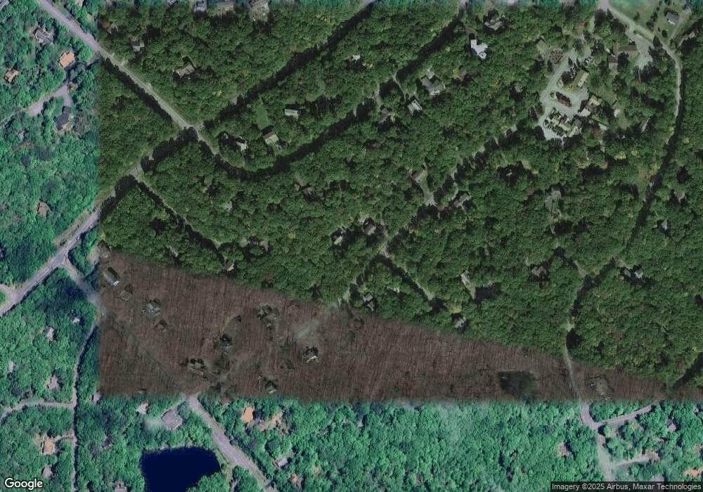 138 Lookout Dr, Hawley, PA 18428 - photo 1