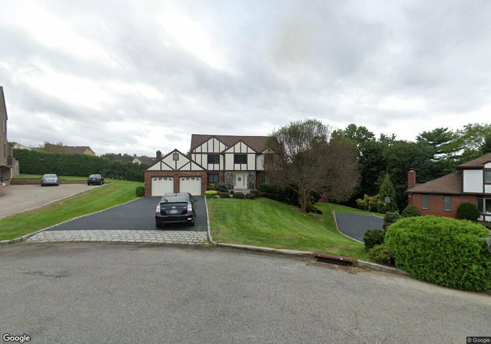 117 Pythian Ave, Hawthorne, NY 10532 - photo 1