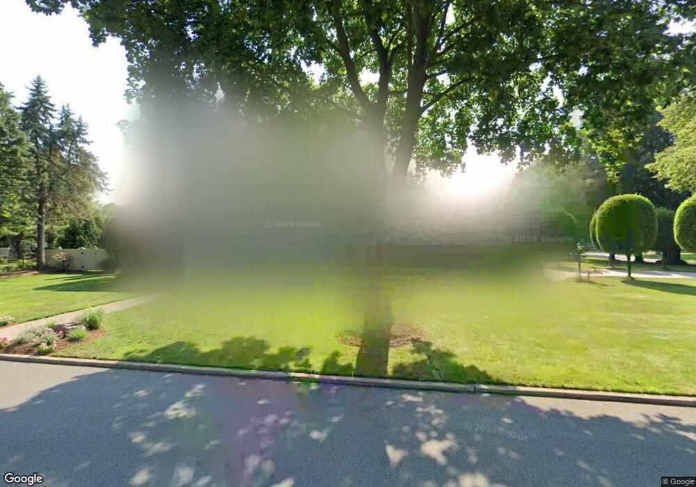 35 Country Squire Rd, Old Tappan, NJ 07675 - photo 1