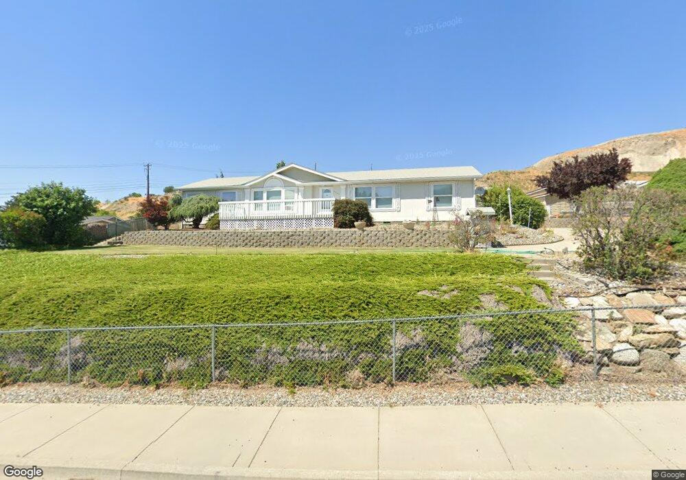 2509 11th St SE, East Wenatchee, WA 98802 - photo 1