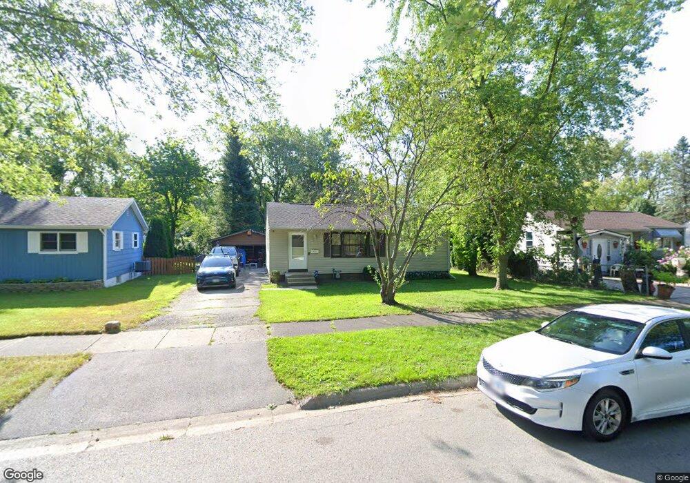 2725 N Pine St, Waukegan, IL 60087 - photo 1