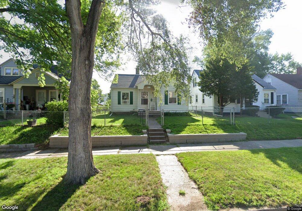 1909 9 1/2 St, Rock Island, IL 61201 - photo 1