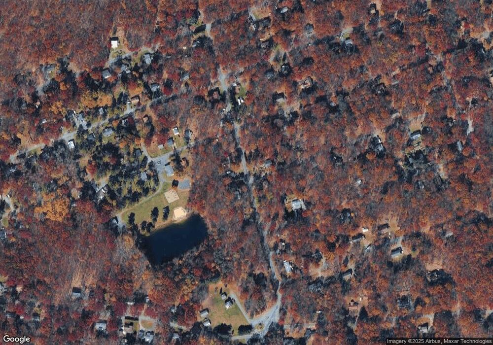 B-2 E Sherwood Dr, Kunkletown, PA 18058 - photo 1