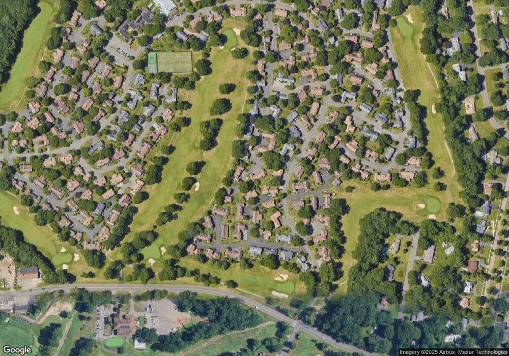 596B Sioux Ln unit B, Stratford, CT 06614 - photo 1