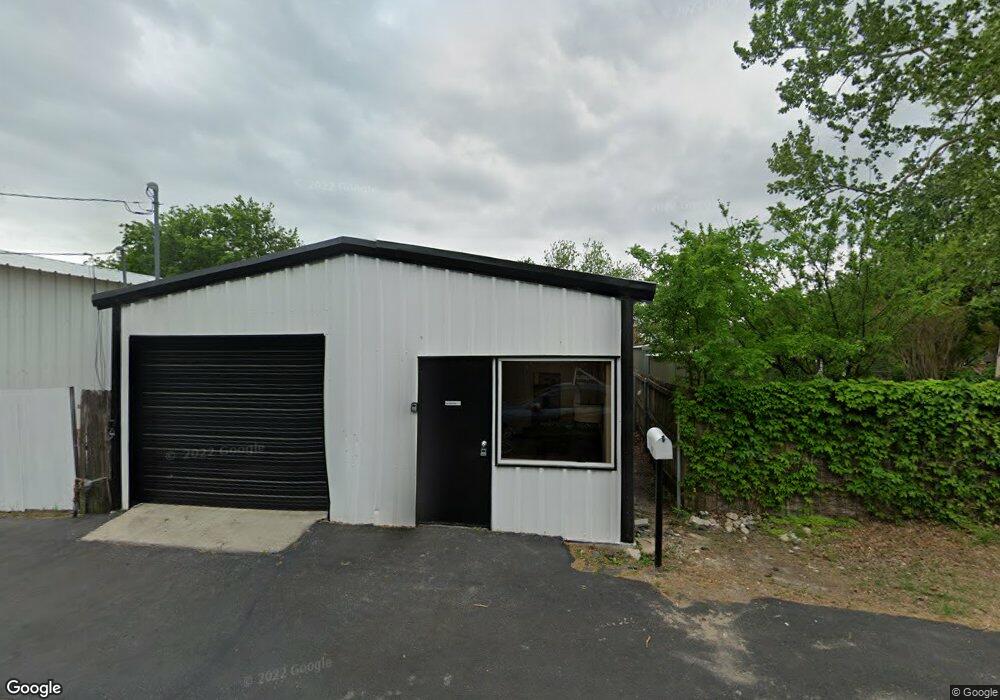 411 W Mill St, Decatur, TX 76234 - photo 1