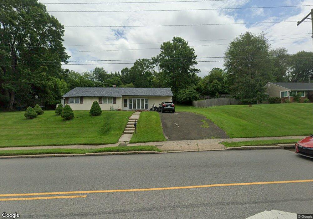 1304 Paper Mill Rd, Glenside, PA 19038 - photo 1