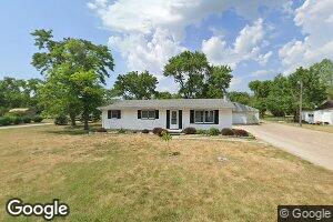 215 5th St, Maxwell, IA 50161