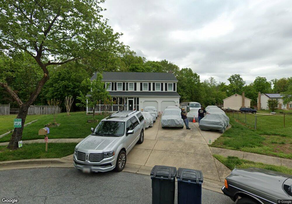 4402 Wandering Way, Temple Hills, MD 20748 - photo 1