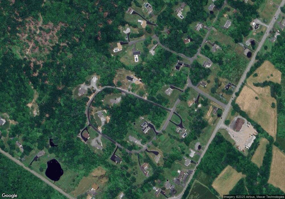 200 Woodlyn Ln S, Honesdale, PA 18431 - photo 1