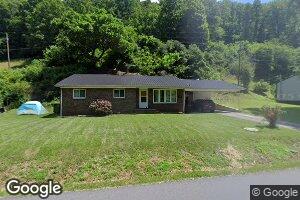 5566 Deskins Rd, Vansant, VA 24656