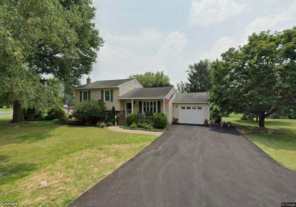 703 Terrace Dr, Lewisburg, PA 17837 - photo 1