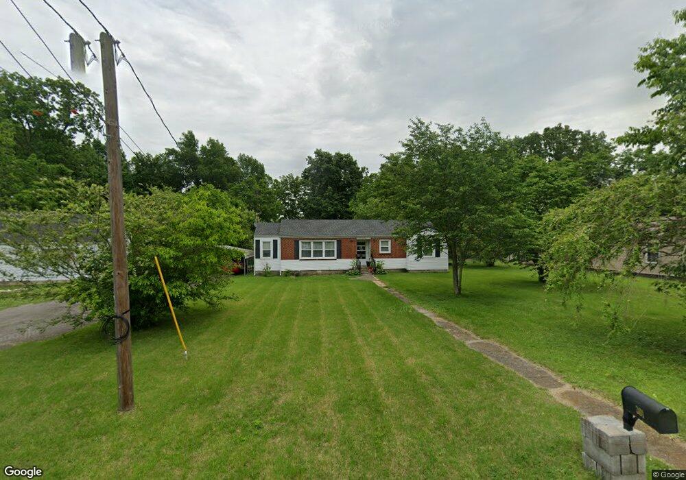 301 Forest Ave, Shelbyville, TN 37160 - photo 1