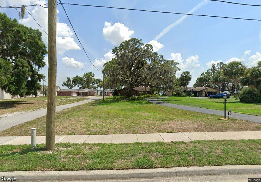 512 Lake Dora Dr, Tavares, FL 32778 - photo 1