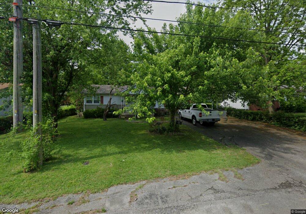 309 Chestnut Dr, Shelbyville, TN 37160 - photo 1