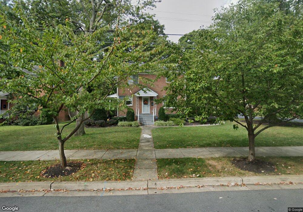 7606 Wildwood Dr, Takoma Park, MD 20912 - photo 1