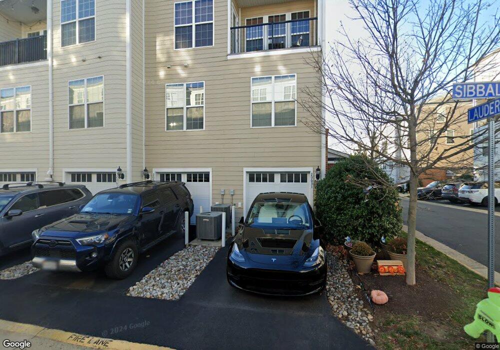 20633 Sibbald Square, Ashburn, VA 20147 - photo 1