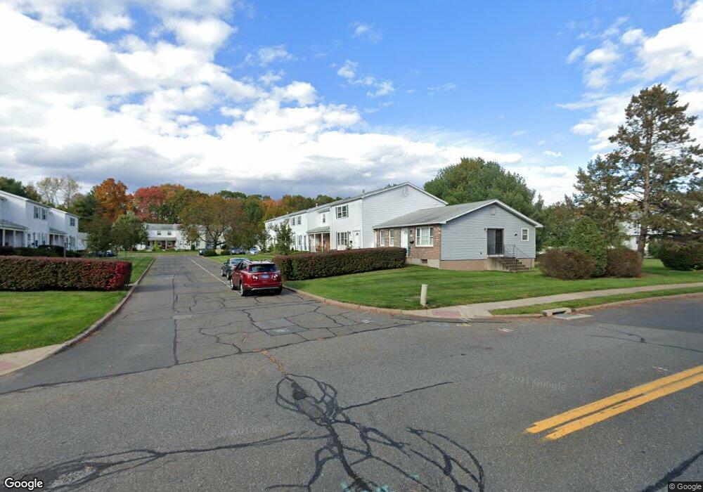 66 Ambassador Dr unit D, Manchester, CT 06042 - photo 1