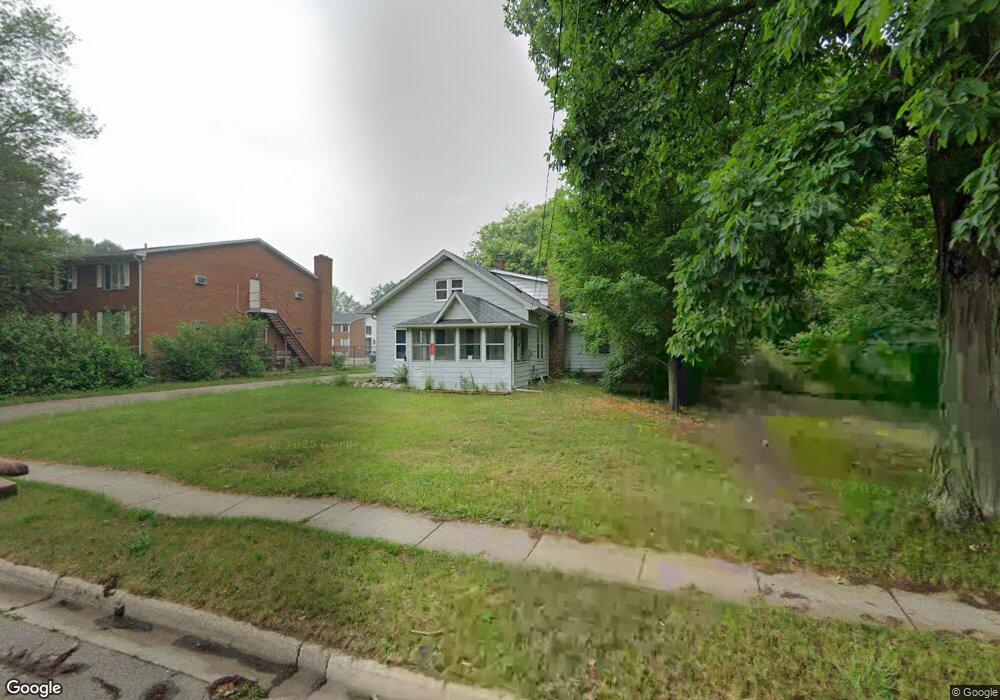 524 Pine St, Clio, MI 48420 - photo 1