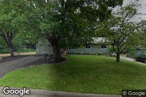 212 7th St N, Bayport, MN 55003