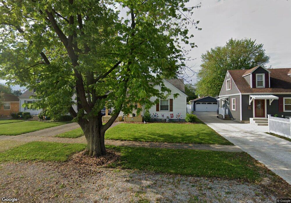 3009 Walnut Ave, Mattoon, IL 61938 - photo 1