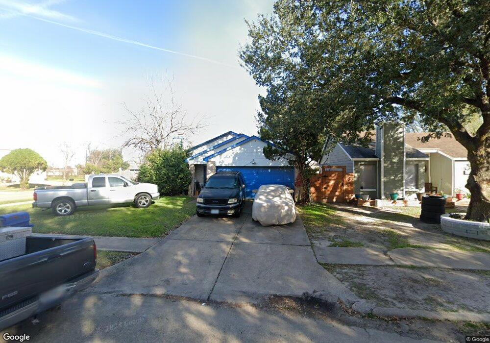 7634 Lemma Dr, Houston, TX 77041 - photo 1