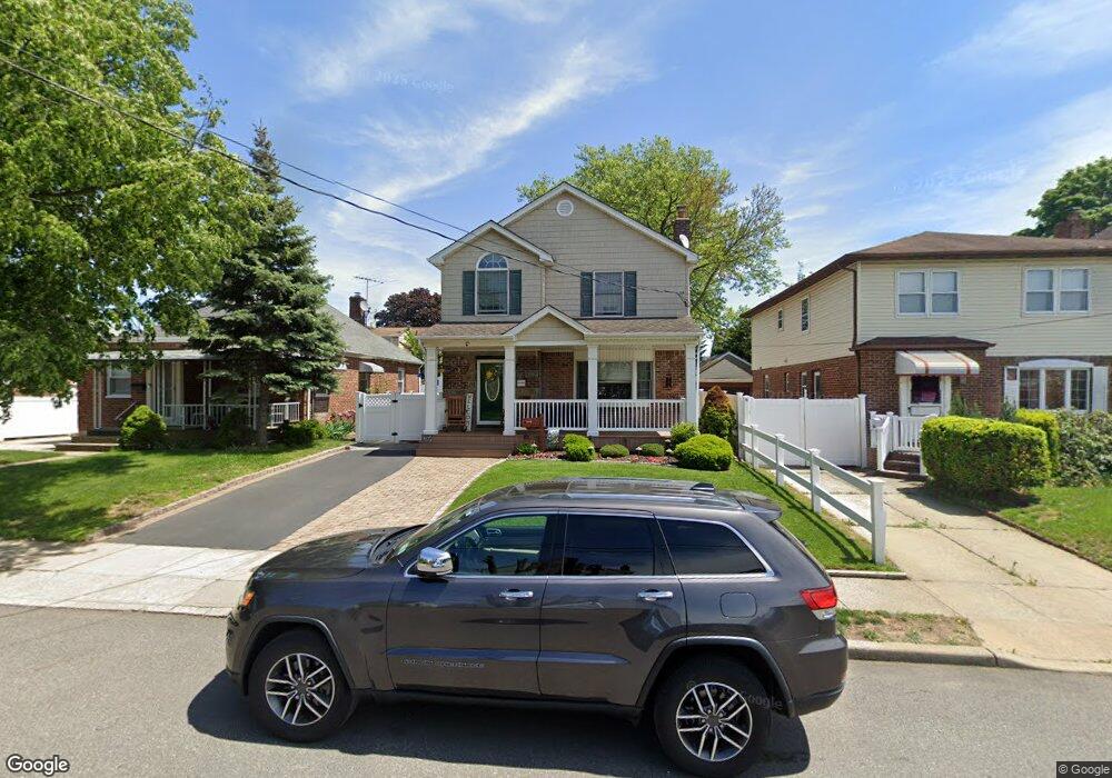 169 Commonwealth St, Franklin Square, NY 11010 - photo 1