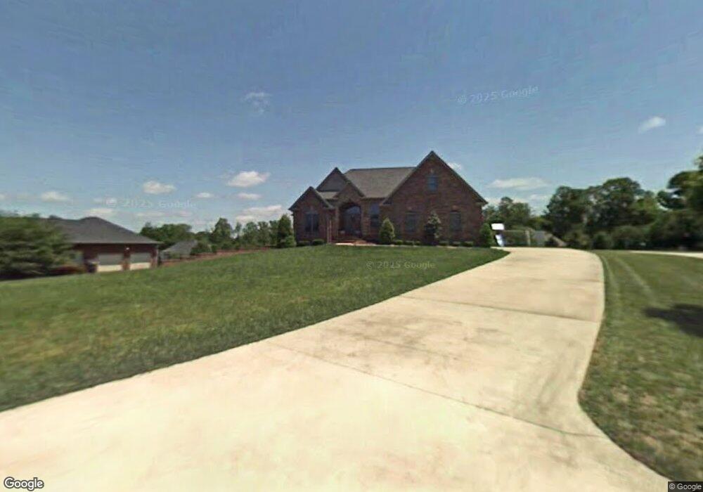 128 Whites Point Dr, Cookeville, TN 38506 - photo 1