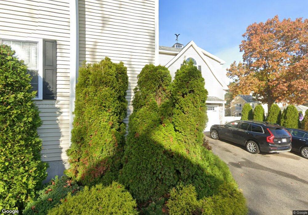 10 Myrtle Ave unit 10, Newburyport, MA 01950 - photo 1