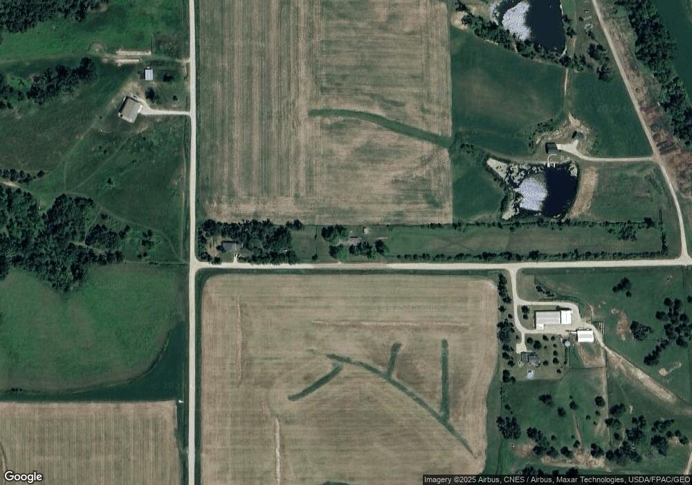 5700 N 59th Ave W, Newton, IA 50208 - photo 1