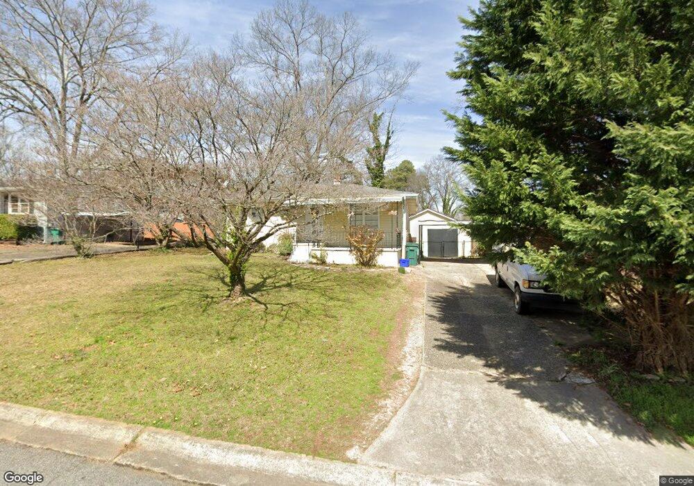 1015 Pinedale Dr SE, Smyrna, GA 30080 - photo 1