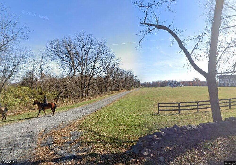 19528 Ridgeside Rd, Bluemont, VA 20135 - photo 1
