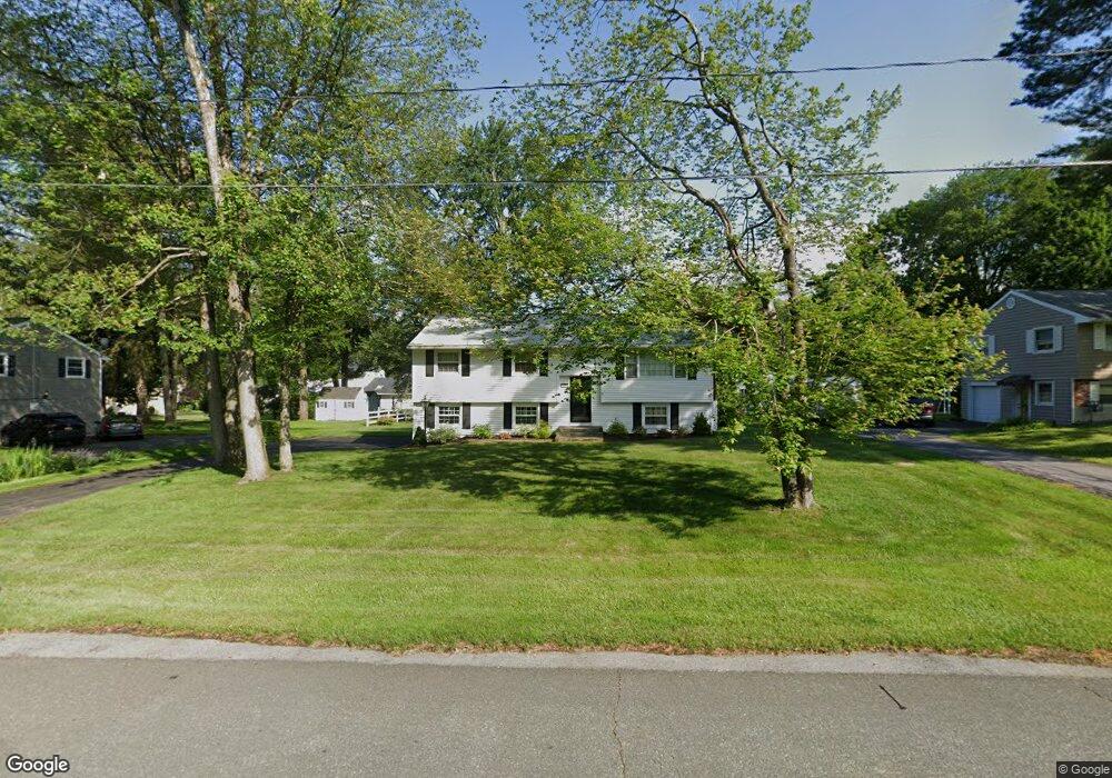 7 Woodhall Ln, Clifton Park, NY 12065 - photo 1