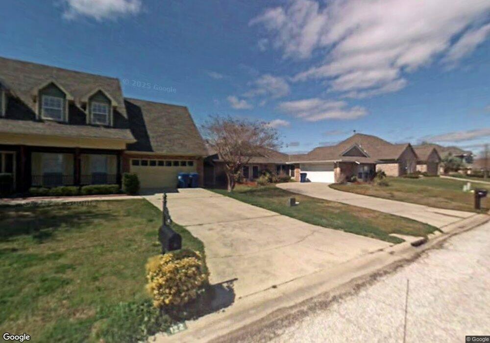 124 Pebble Beach Dr, Slidell, LA 70458 - photo 1