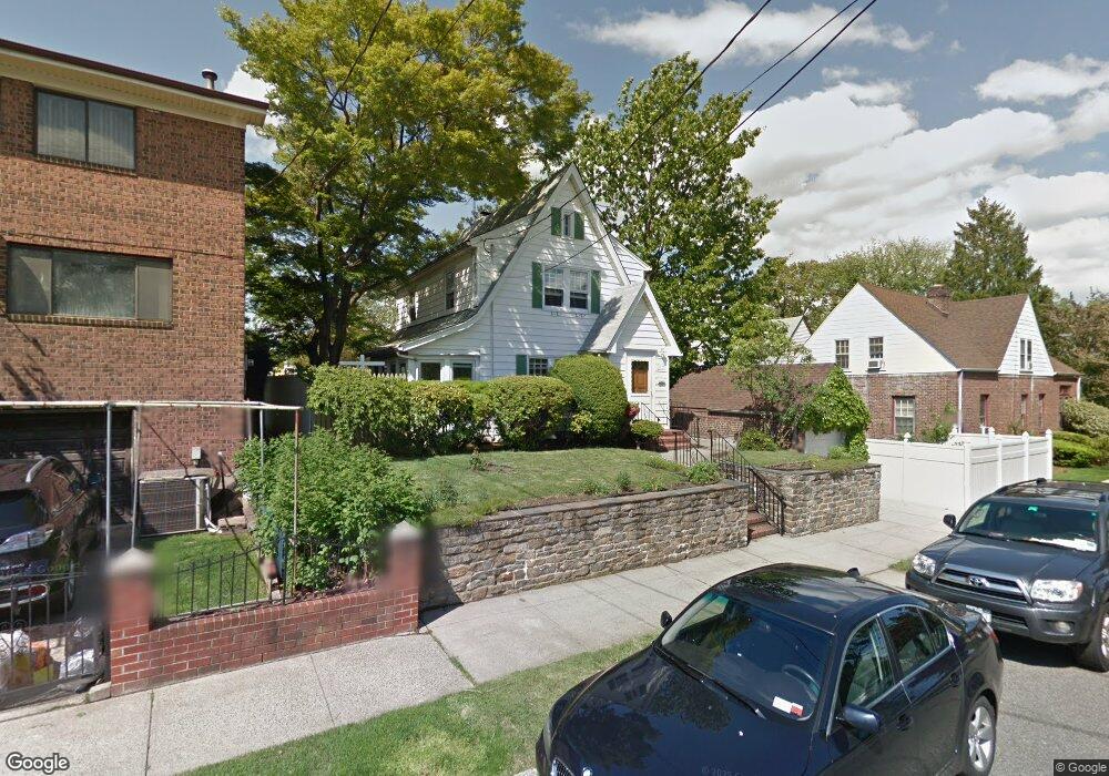 16509 27th Ave, Flushing, NY 11358 - photo 1