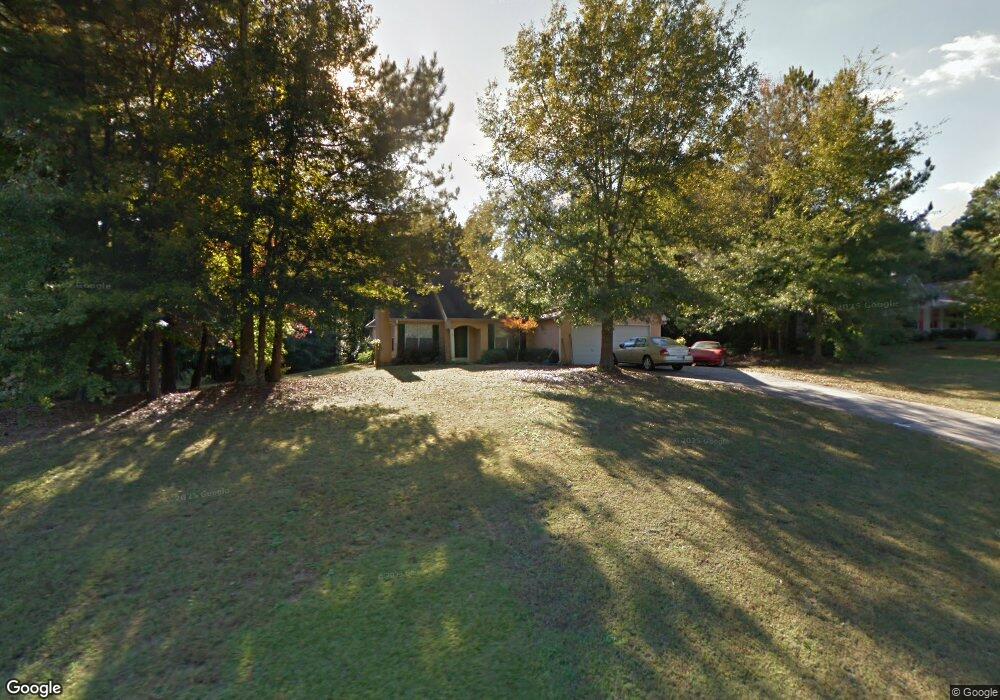 92 Michaels Crossing, Sharpsburg, GA 30277 - photo 1