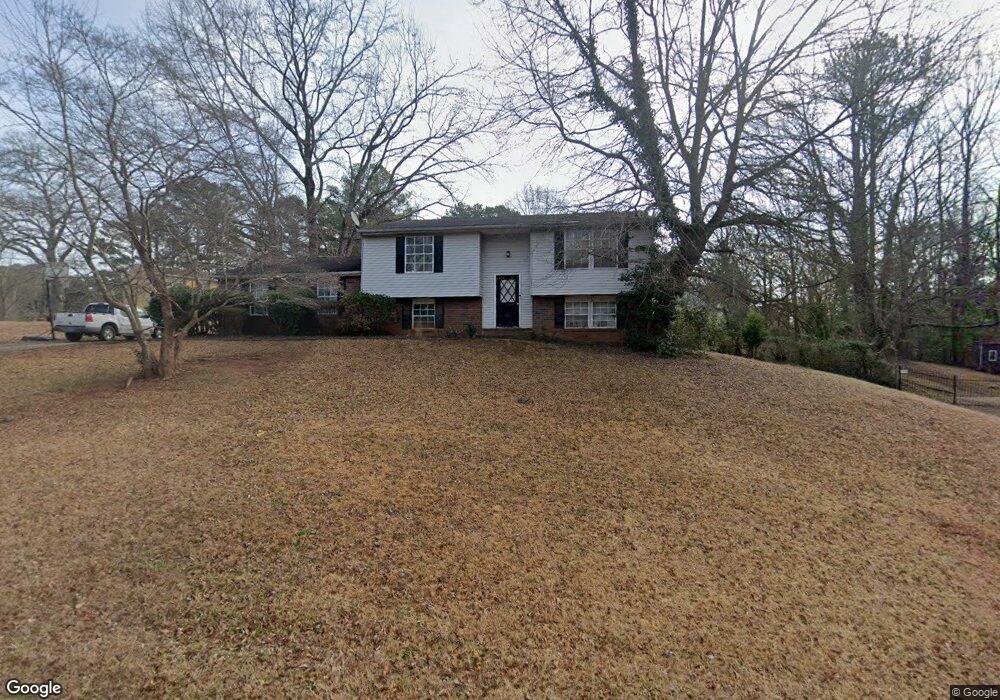 3555 Lynview Ct W, Decatur, GA 30034 - photo 1