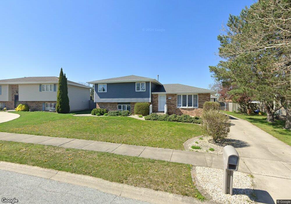 1438 Ceres Dr, Crown Point, IN 46307 - photo 1